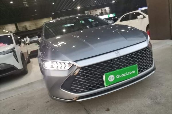 BYD Qin PLUS 2023, 27599 км, за 9717 USD