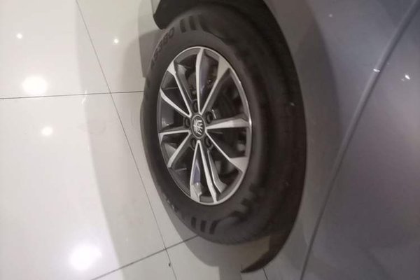 BYD Qin PLUS 2023, 27599 км, за 9717 USD - фото 11
