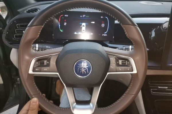 BYD Qin PLUS 2023, 27599 км, за 9717 USD - фото 13