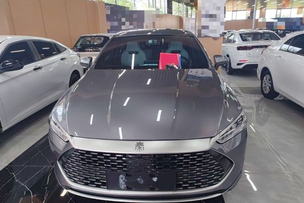 BYD Qin PLUS 2023, 56500 км, за 11327 USD