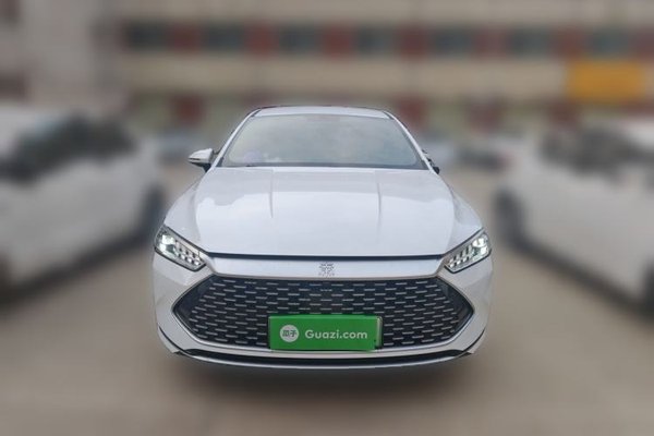 BYD Qin PLUS 2023, 14000 км, за 8483 USD
