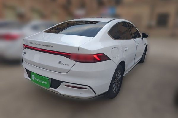 BYD Qin PLUS 2023, 14000 км, за 8483 USD - фото 6