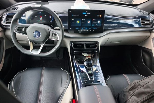 BYD Qin PLUS 2023, 44700 км, за 8988 USD - фото 10
