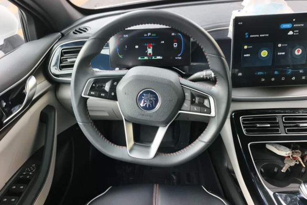 BYD Qin PLUS 2023, 44700 км, за 8988 USD - фото 11