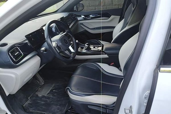 BYD Qin PLUS 2023, 54200 км, за 9704 USD - фото 17
