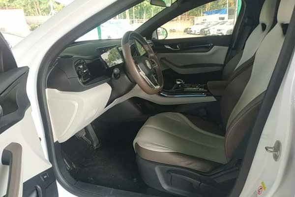 BYD Qin PLUS 2023, 66400 км, за 10807 USD - фото 17