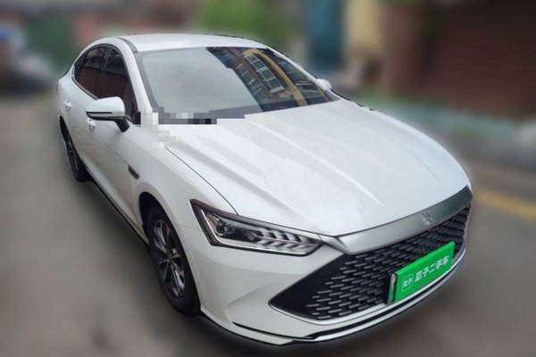 BYD Qin PLUS 2023, 91900 км, за 8879 USD