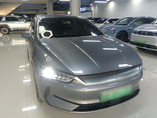 BYD Qin 2024, 105500 км, за 11080 USD