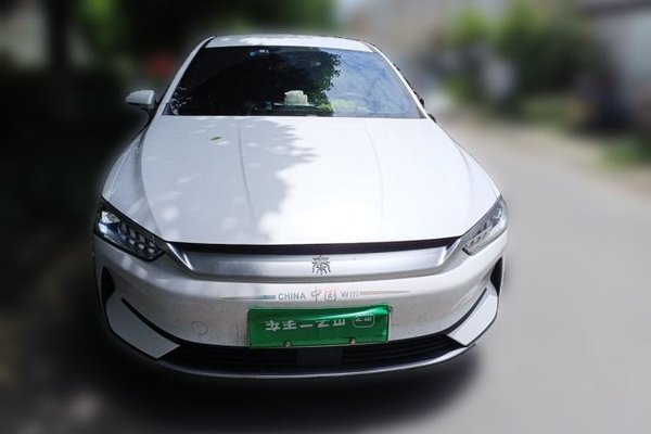 BYD Qin PLUS 2024, 73900 км, за 12709 USD