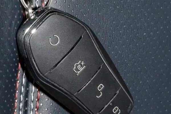 BYD Qin PLUS 2024, 73900 км, за 12709 USD - фото 17