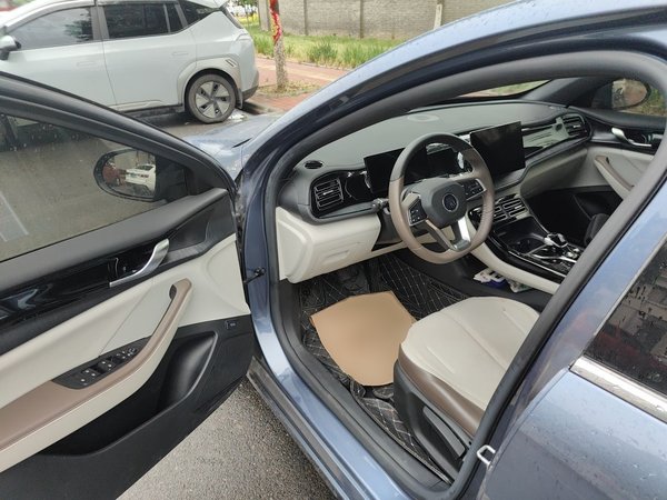 BYD Qin PLUS 2024, 3100 км, за 9288 USD - фото 13
