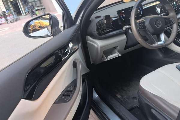 BYD Qin PLUS 2024, 15600 км, за 9423 USD - фото 13
