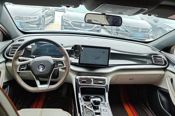 BYD Qin PLUS 2024, 28700 км, за 10629 USD - фото 17