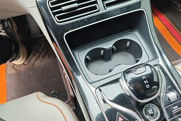 BYD Qin PLUS 2024, 28700 км, за 10629 USD - фото 21