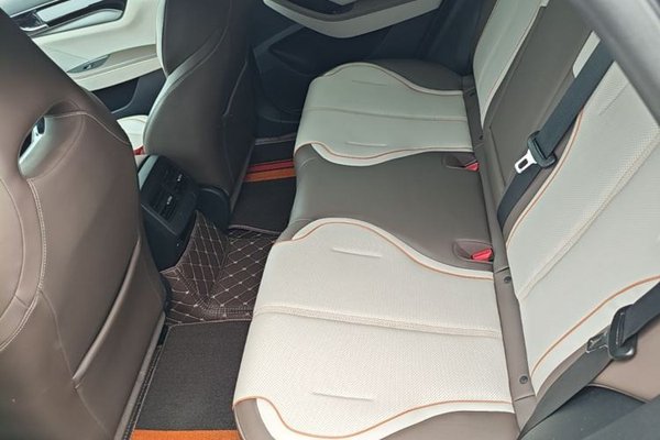BYD Qin PLUS 2024, 28700 км, за 10629 USD - фото 25