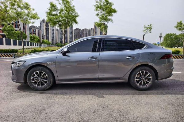 BYD Qin PLUS 2024, 46400 км, за 9159 USD