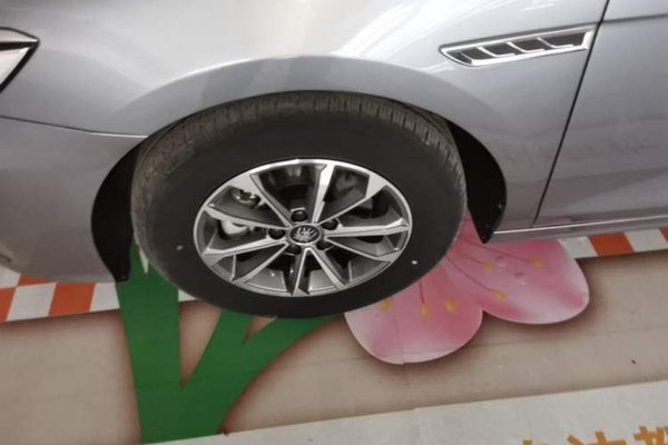 BYD Qin PLUS 2024, 21300 км, за 9363 USD - фото 7