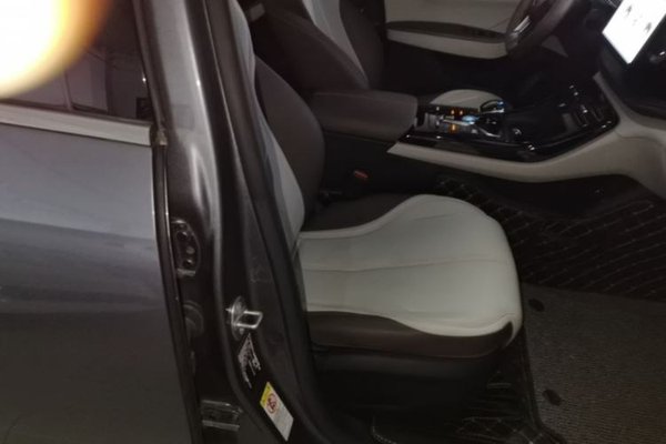 BYD Qin PLUS 2024, 21300 км, за 9363 USD - фото 16