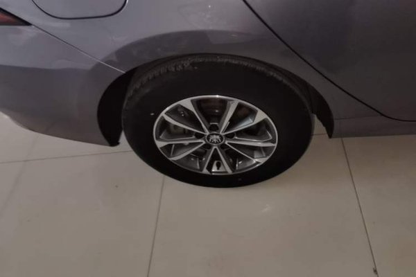 BYD Qin PLUS 2024, 21300 км, за 9363 USD - фото 8