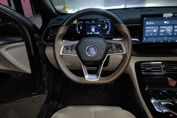 BYD Qin PLUS 2024, 8200 км, за 8143 USD - фото 11
