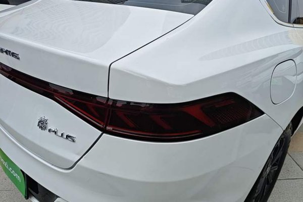 BYD Qin PLUS 2024, 24300 км, за 10649 USD - фото 7