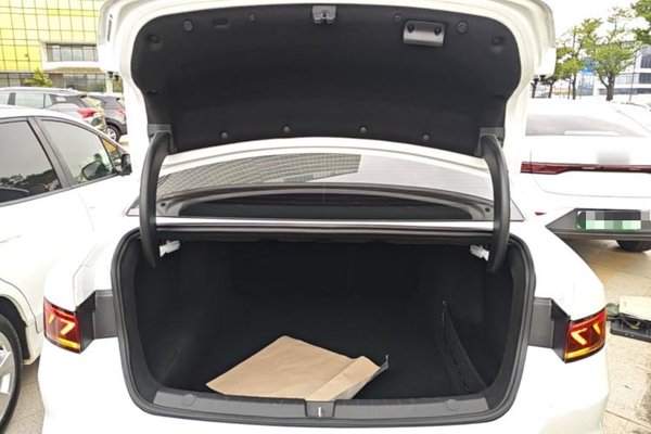 BYD Qin PLUS 2024, 24300 км, за 10649 USD - фото 22