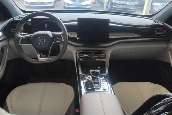 BYD Qin PLUS 2024, 32800 км, за 8623 USD - фото 13