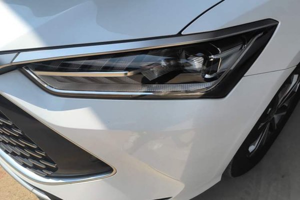 BYD Qin PLUS 2024, 32800 км, за 8623 USD - фото 9
