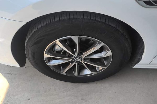 BYD Qin PLUS 2024, 32800 км, за 8623 USD - фото 8