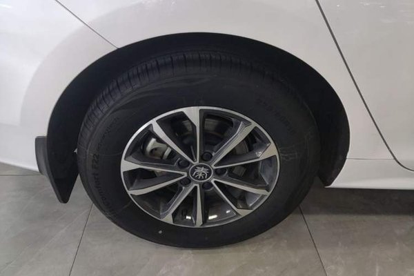 BYD Qin PLUS 2024, 34100 км, за 9928 USD - фото 11