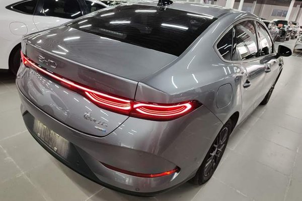 BYD Qin PLUS 2025, 12600 км, за 14170 USD - фото 6