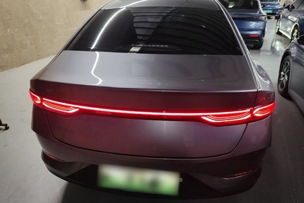 BYD Qin PLUS 2025, 29500 км, за 14039 USD
