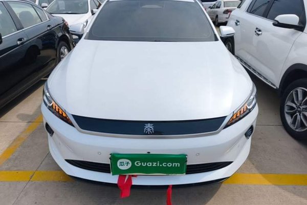 BYD Qin PLUS 2025, 5200 км, за 15460 USD