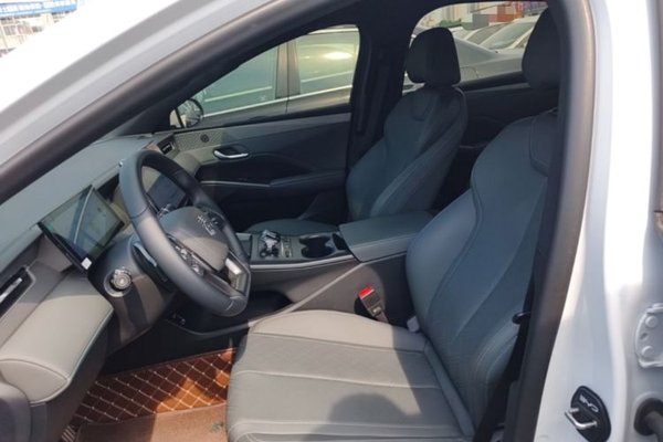 BYD Qin PLUS 2025, 5200 км, за 15460 USD - фото 18
