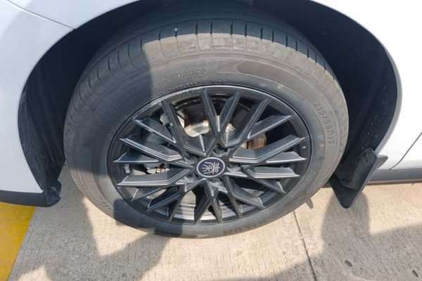 BYD Qin PLUS 2025, 5200 км, за 15460 USD - фото 8