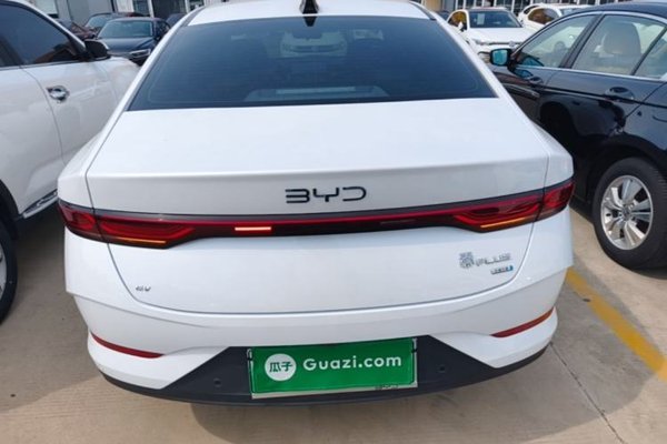 BYD Qin PLUS 2025, 5200 км, за 15460 USD