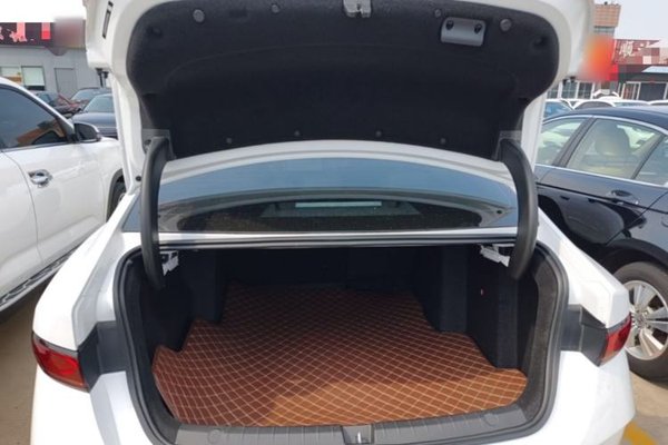 BYD Qin PLUS 2025, 5200 км, за 15460 USD - фото 22