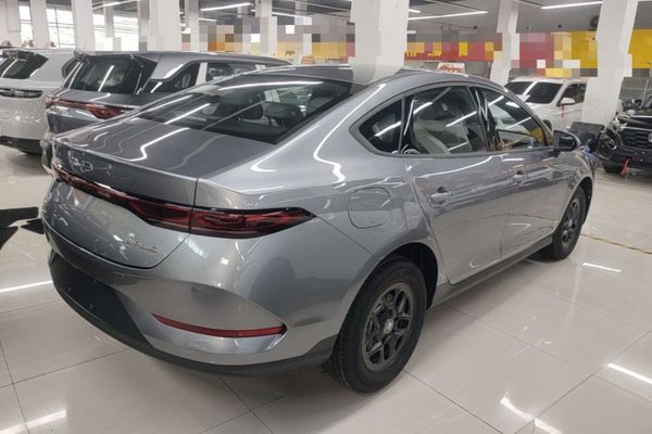 BYD Qin PLUS 2025, 100 км, за 12234 USD - фото 6