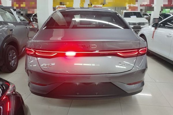BYD Qin PLUS 2025, 100 км, за 12234 USD