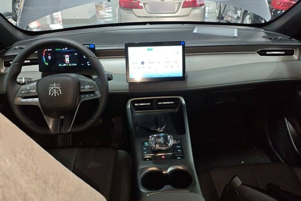 BYD Qin PLUS 2025, 100 км, за 14131 USD - фото 13