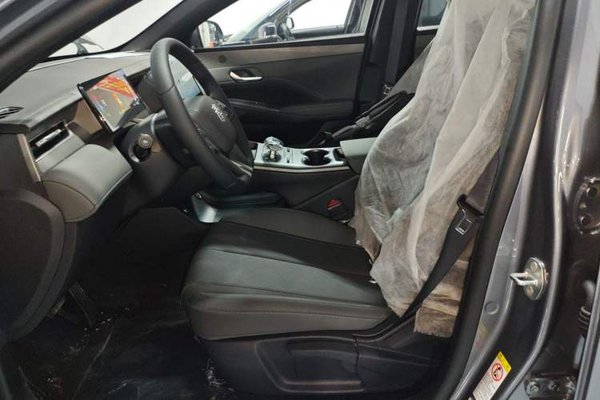 BYD Qin PLUS 2025, 100 км, за 14131 USD - фото 18