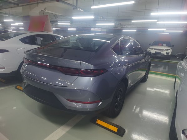 BYD Qin PLUS 2025, 100 км, за 12870 USD - фото 9