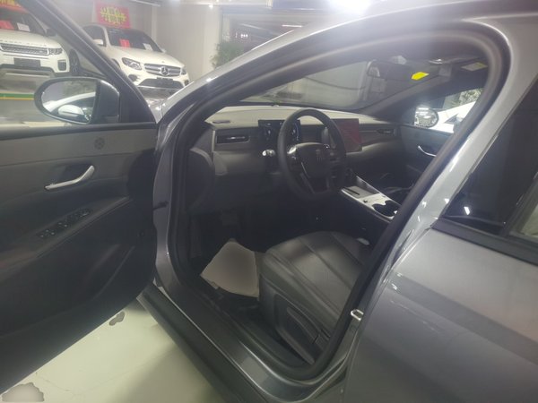 BYD Qin PLUS 2025, 100 км, за 12870 USD - фото 13