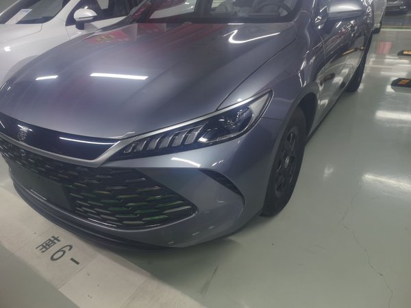 BYD Qin PLUS 2025, 100 км, за 12870 USD - фото 8