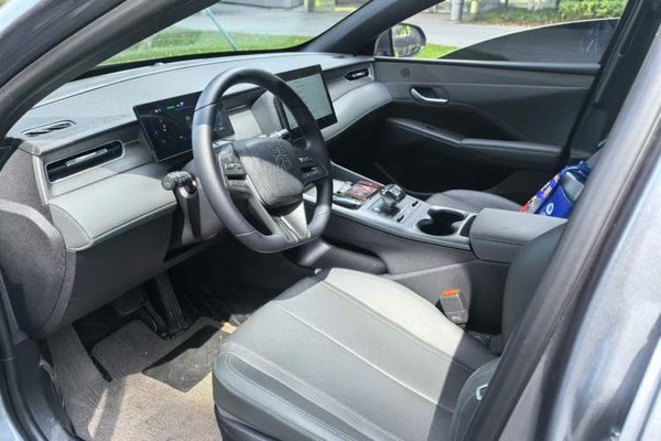 BYD Qin PLUS 2025, 13400 км, за 10354 USD - фото 31