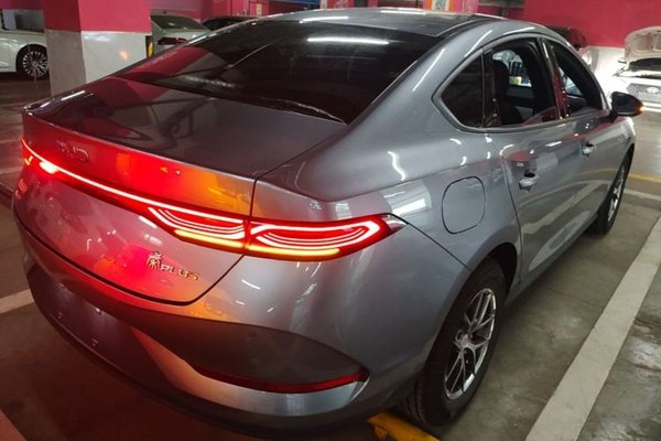 BYD Qin PLUS 2025, 14800 км, за 11232 USD - фото 6
