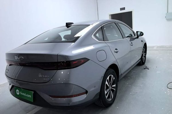 BYD Qin PLUS 2025, 2400 км, за 13255 USD - фото 6