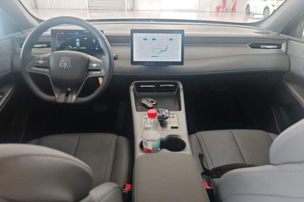 BYD Qin PLUS 2025, 300 км, за 11421 USD - фото 17