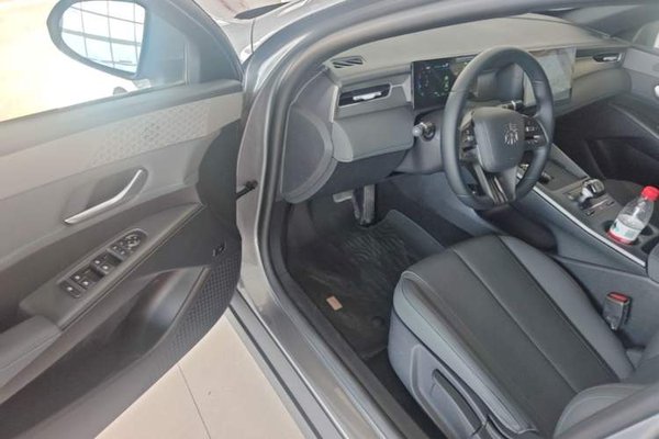 BYD Qin PLUS 2025, 300 км, за 11421 USD - фото 23