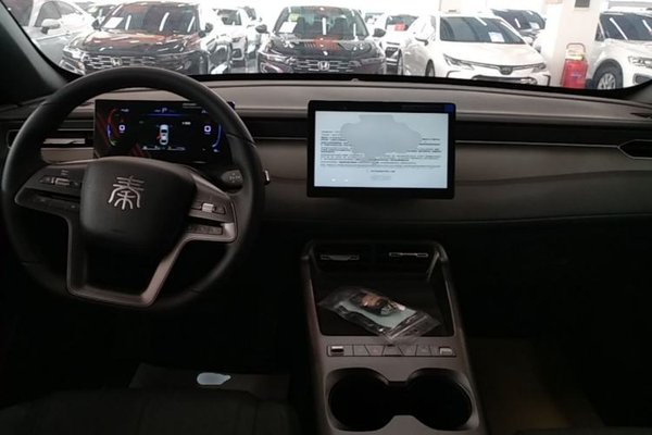 BYD Qin PLUS 2025, 100 км, за 12951 USD - фото 13